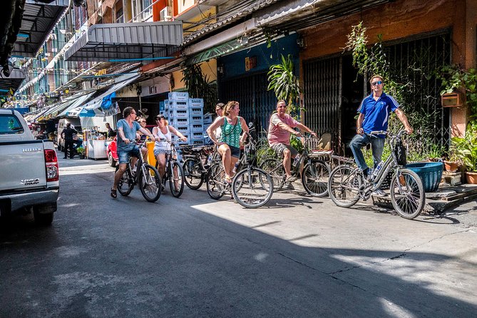 Countryside Bangkok and a Local Floating Market Tour by Bicycle Including Lunch - Lunch, drinks, and a practical break