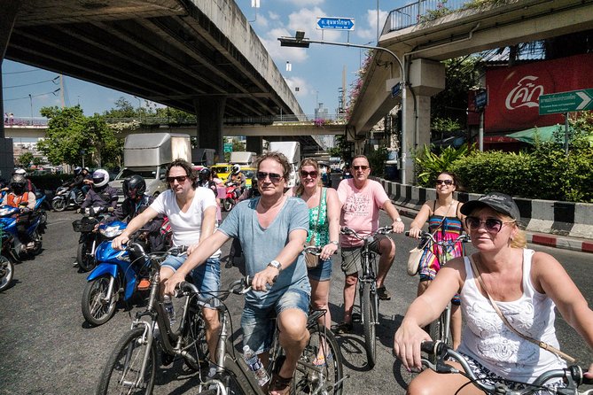 Countryside Bangkok and a Local Floating Market Tour by Bicycle Including Lunch - How difficult is the bicycle ride?