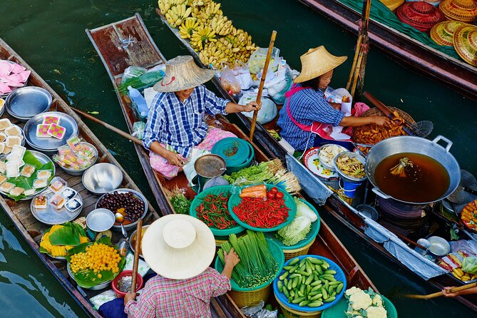 Damnoen Saduak Floating Market with Paddle Boat Ride (ex Bangkok) - Who will enjoy this tour most?