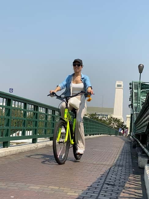 Electric Bike Tour - Talat Noi: old lanes and unplanned discoveries