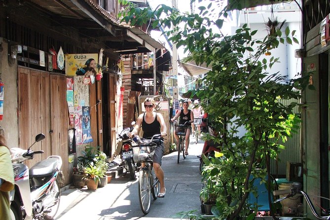 Experience Real Bangkok by Bike - Crossing the Chao Phraya into Thonburi