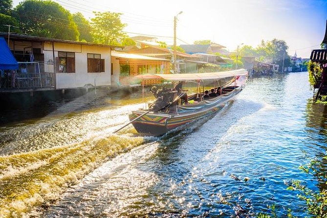 Floating Markets and Bridge on River Kwai Tour from Bangkok - Lunch before the wartime sites