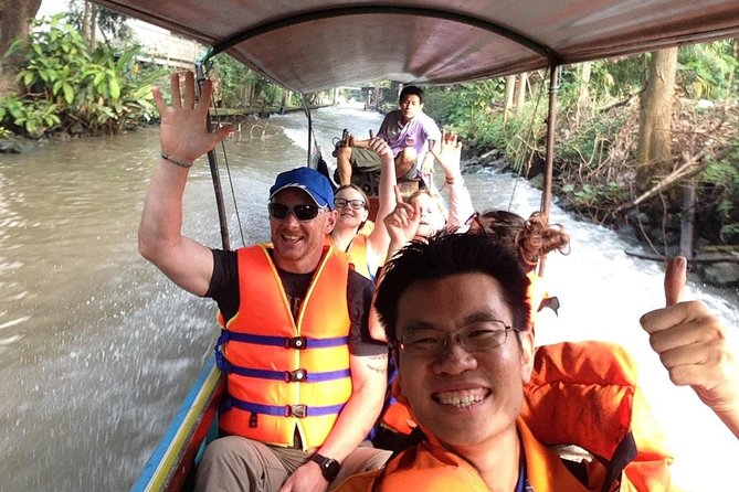 Floating & Railway Market and Coconut Farm Tour [Optional Luxury] - What to bring and how to handle the day
