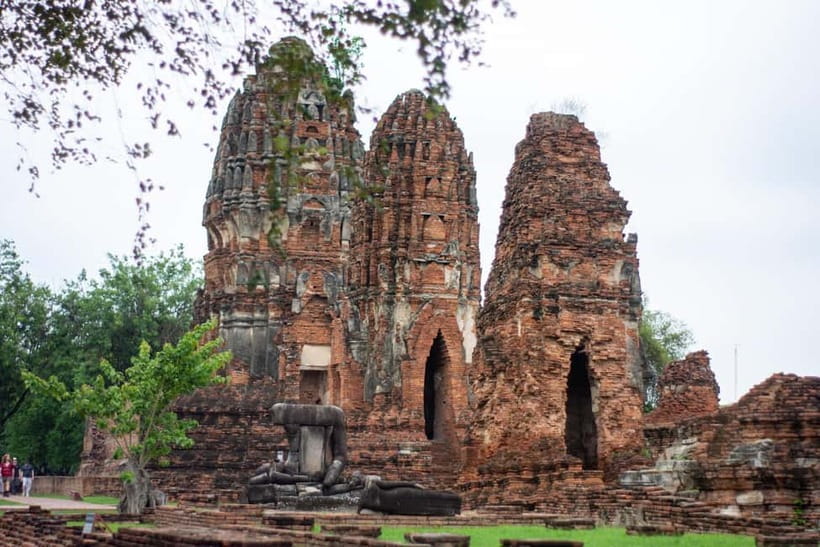 From Bangkok: Affordable Ayutthaya Highlights Tour - Wat Chaiwatthanaram and the riverside view