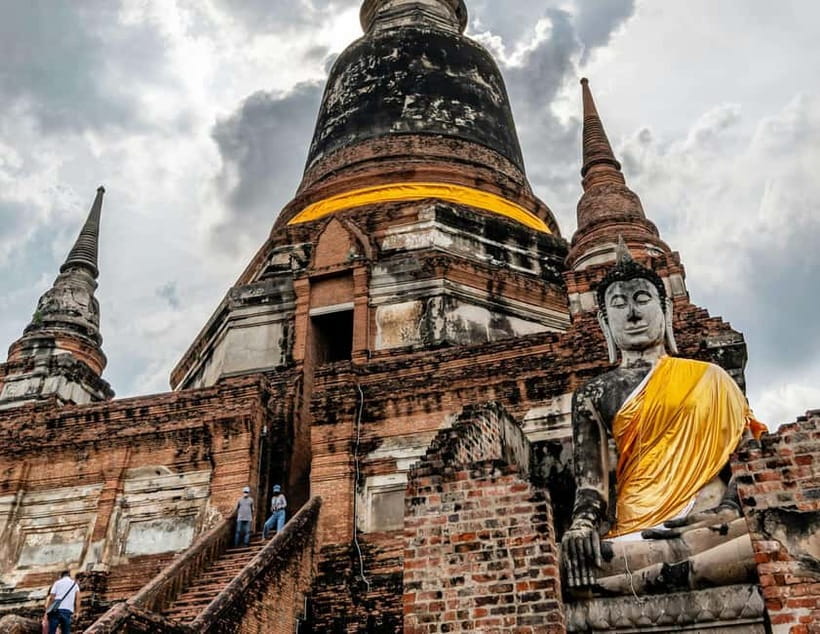 From Bangkok: Ayutthaya Heritage Tour with Sunset Boat Ride - Wat Yai Chai Mongkhon and its towering chedi