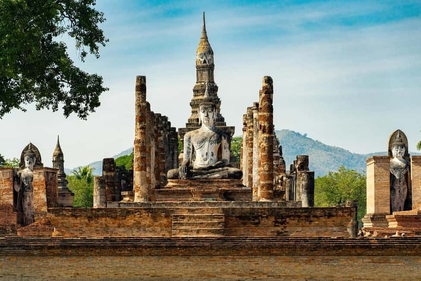 From Bangkok: Ayutthaya Heritage Tour with Sunset Boat Ride - What the guide adds to the ruins