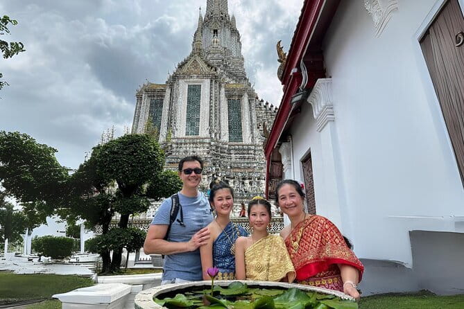 Grand Palace, Temples, and Canal Private Tour [Optional Luxury] - Thonburi canals and the Bang Luang community