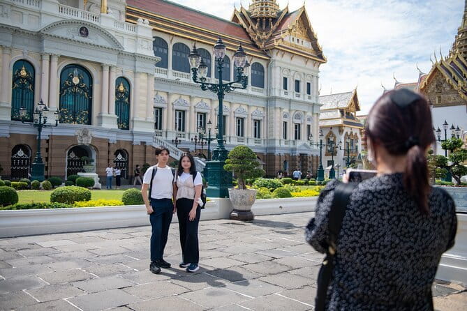 Grand Palace & Wat Phra Kaew Walking Tour with Professional Guide - How good is the guiding?