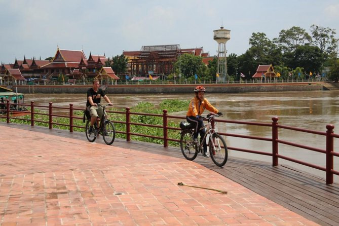 Half-Day Ayutthaya City Cultural Bike Tour - Pom Phet Fortress and Ayutthaya’s river defenses