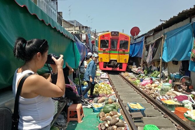 Half-Day Tour : PRIVATE Grand Palace & Temples - The Grand Palace: Bangkok’s grand opening scene