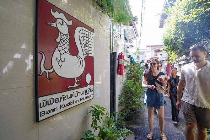 Hidden Bangkok: Local Canal & Artist Village by EV Boat - Lunch, dessert, and the real value of the price