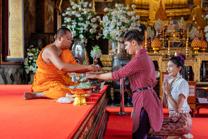 Highlights & Hidden Gems With Locals: Best of Bangkok Private Tour - Wat Arun, Bangkok’s essential temple stop