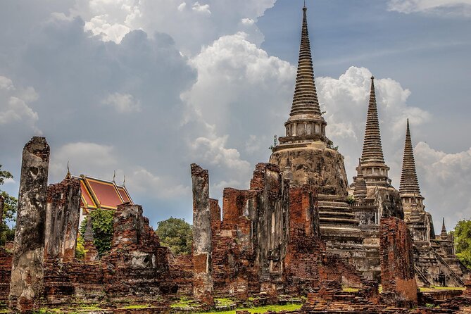 Historic City of Ayutthaya Full Day Private Tour from Bangkok - The 42-meter reclining Buddha at Wat Lokayasutharam