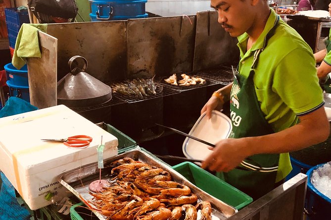 Incredible Bangkok Food Tour - What the guides add to the evening