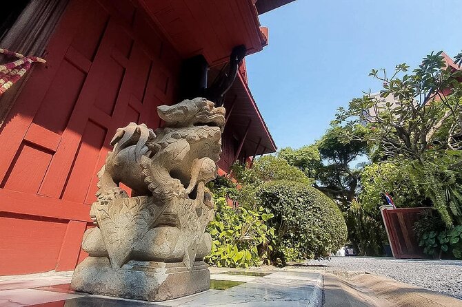 Jim Thompson House Museum Entrance Ticket & Hotel Pick up - Seeing the galleries and Thai textile displays