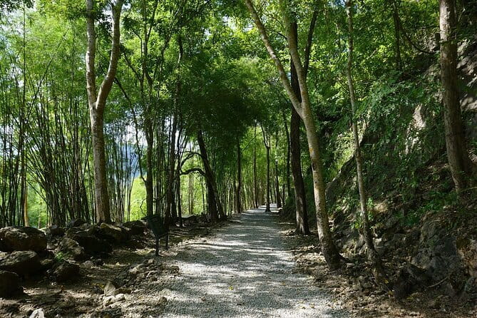 Kanchanaburi World War 2 Private Charter Pathway of the Past Tour - Why a private Kanchanaburi day makes sense