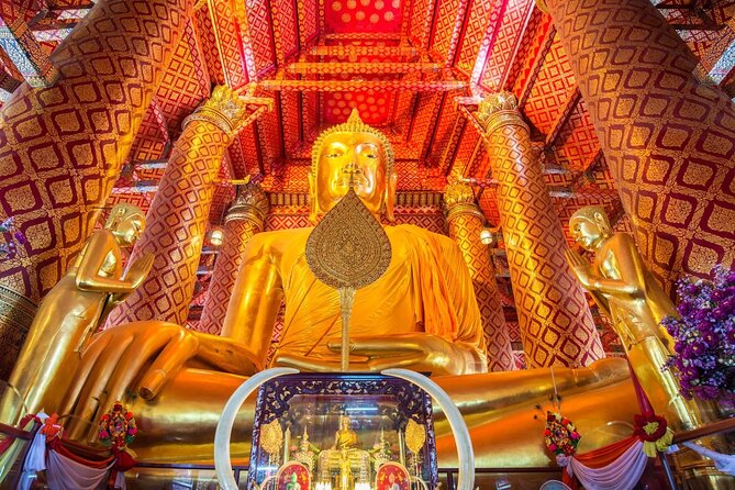 Lopburi Monkey Temple & Ayutthaya Old City Tour From Bangkok - Wat Yai Chai Mongkhon and its tall central prang