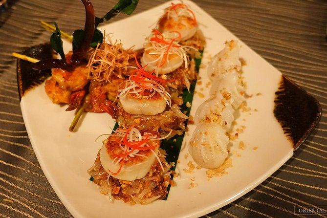 Manohra 5-Star Luxury Dinner Cruise with Pre-Canapés in Bangkok - Practical details that can save your evening