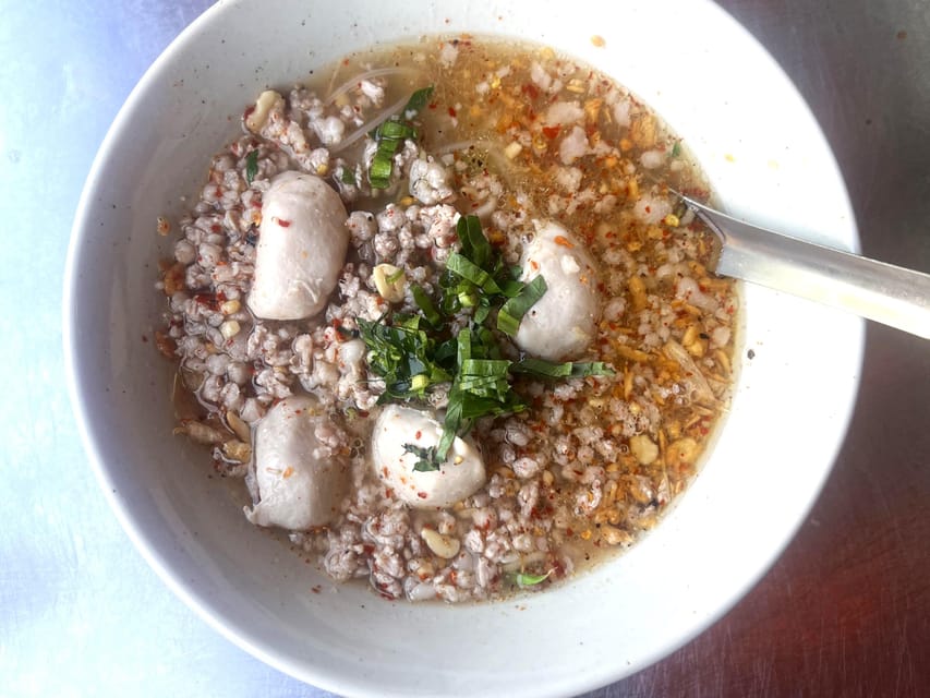 No Diet Club - Local food tour in Bangkok with many tastings - Who will enjoy this Bangkok food walk