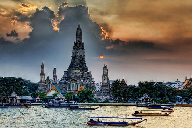 One Day Bangkok Everything - Guides Who Shape the Experience
