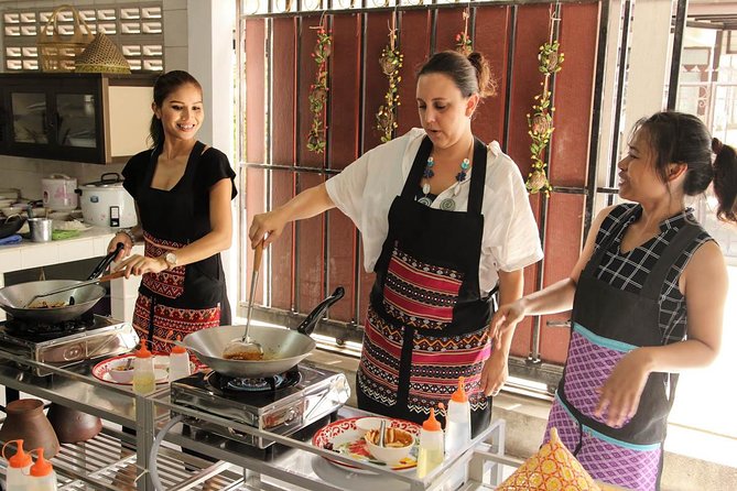 Pink Chili - Thai Cooking Class and Market Tour in Bangkok - Starting at On Nut fresh market