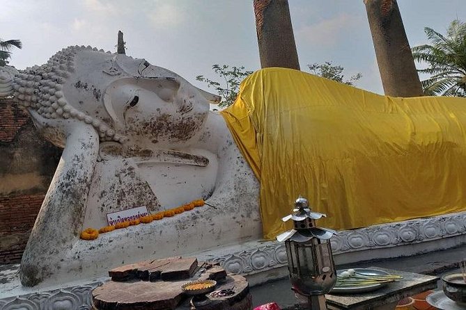 Private Ayutthaya Day Tour from Bangkok - Wat Yai Chai Mongkol, an active temple