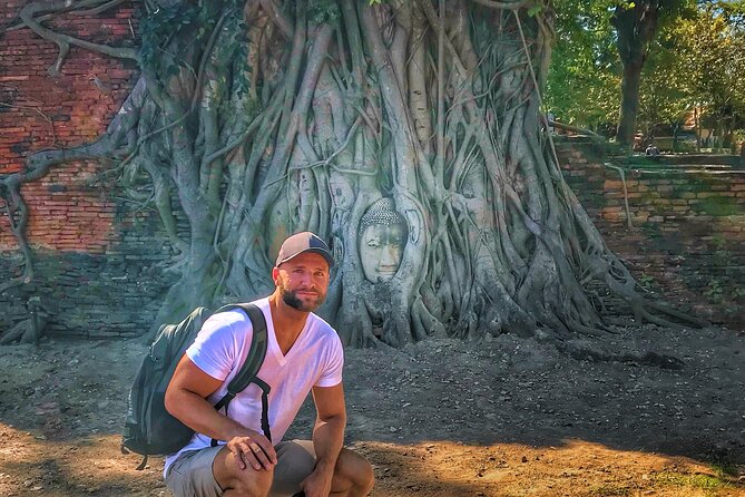 PRIVATE Ayutthaya + SUNSET Boat Tour + Light up The NIGHT - Wat Yai Chaya Mongkol and its towering chedi