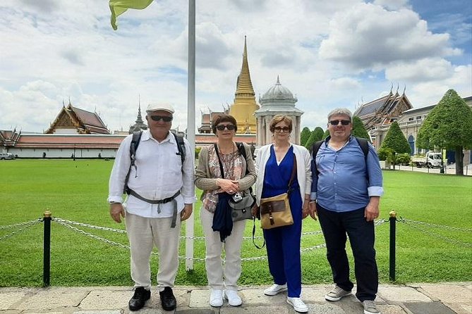 Private Bangkok Grand Palace Full-Day City sightseeing Tour - Meeting your guide at the hotel