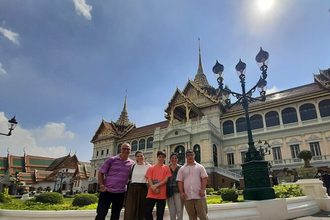 Private Bangkok Grand Palace Full-Day City sightseeing Tour - Wat Traimit and the Golden Buddha