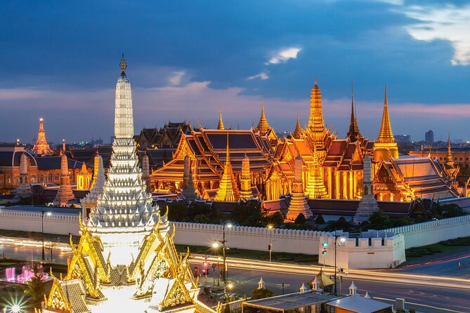 Private Bangkok Night Tour by Tuk Tuk with Dinner - The Giant Swing and Bangkok’s old religious center