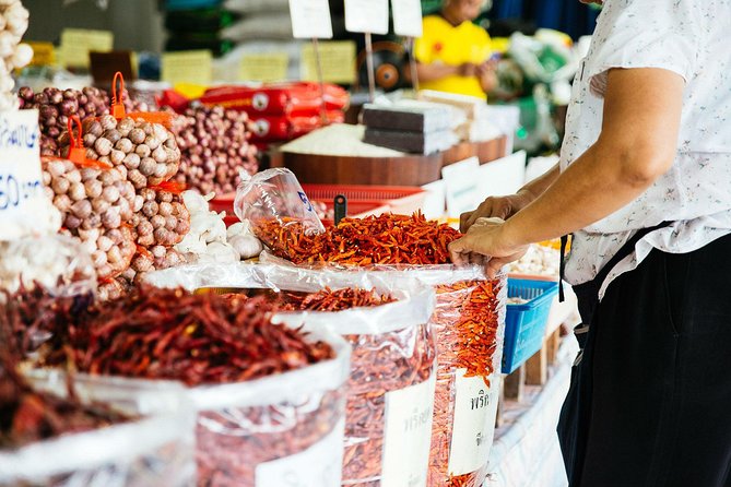 Private Culinary Kickstart Tour of Bangkok with a Local - Starting at Or Tor Kor Market