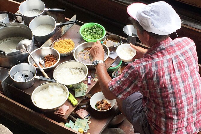 Private Excursion to Floating Market and Ayutthaya World Heritage - Guides, drivers, and the small comforts