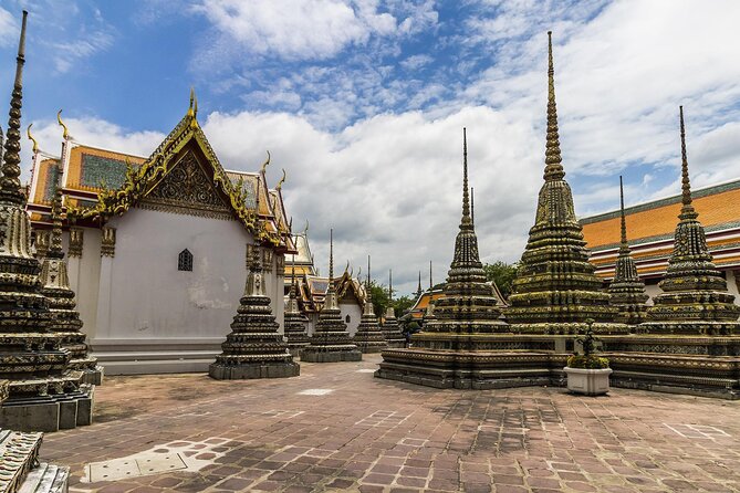 Private Half-Day Bangkok City Tour with The Grand Palace - Why the private car and guide can be worth the price