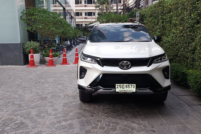 Private Shuttle SUV Bangkok From or To Airport - Arriving at Don Mueang Airport