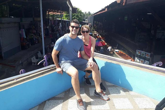 Private Tour: Floating Market and Maeklong Tour from Bangkok - Wat Bang Kung and the tree-covered shrine