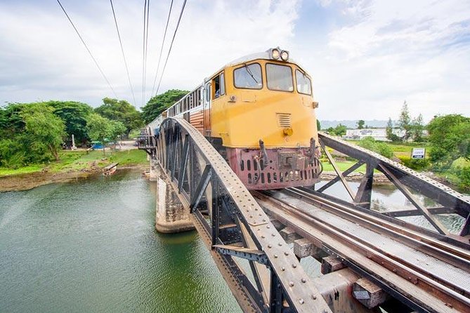 Private Tour: Floating Markets and Bridge on River Kwai Day Trip from Bangkok - Lunch before the serious history begins