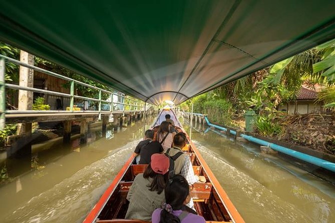 Private Tour: Floating Markets and Suan Sampran Day Trip from Bangkok - The guide can shape the entire day