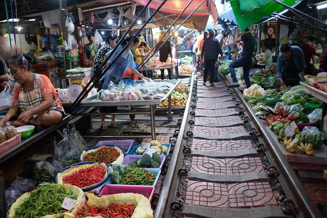 Private Tour from Bangkok: Railway and Floating Markets Tour - What $130.22 means for the value