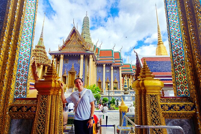 Private Tour to Grand Palace of Bangkok, Pho and Arun Temple - Entering the Grand Palace after Bangkok’s royal beginnings