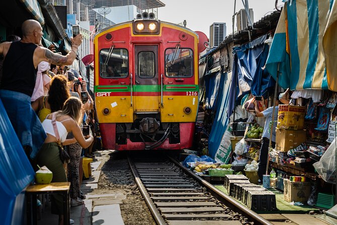 Private Tour to Maeklong Railway Market and Floating Market - Why the Maeklong train is worth the ride