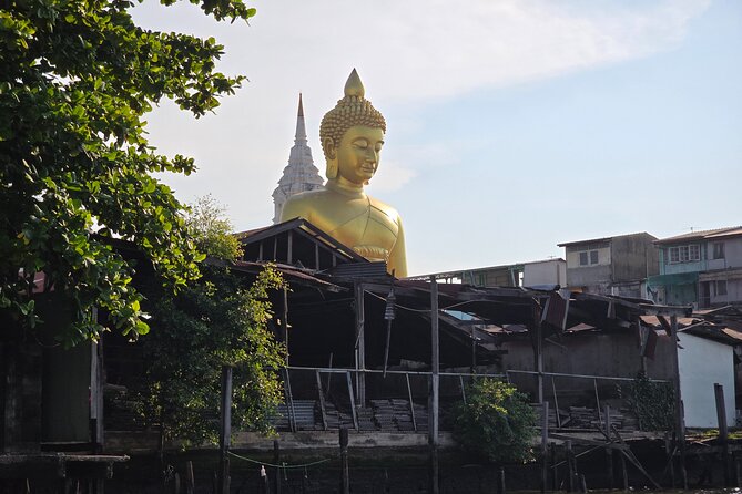 Private tour to Wat Pho,Wat Arun, Canal Tour,Flower Market - Pak Khlong Talad, Bangkok’s Flower-Filled Finale