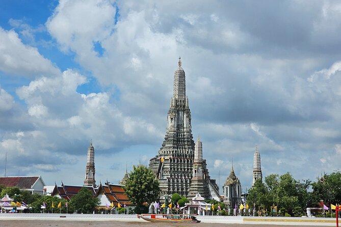 Private tour to Wat Pho,Wat Arun, Canal Tour,Flower Market - Practical Tips for a Better Half-Day