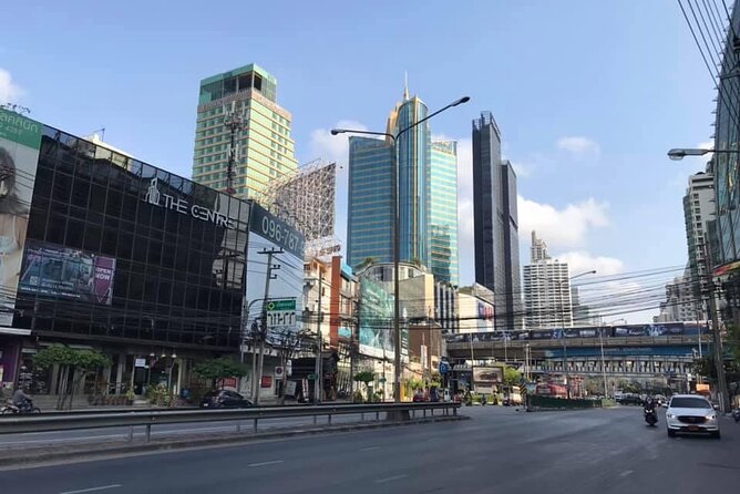 Private transfer from BKK airport to Bangkok City - The meet-and-greet service in practical terms