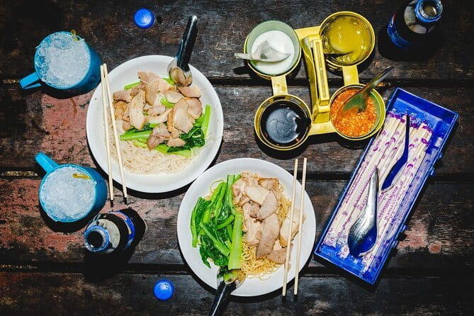Private Tuktuk Authentic Food Tour (Chinatown-Flower Market) - What the private format changes