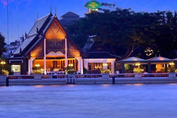 Sala Rim Naam Dinner and Show at Mandarin Oriental in Bangkok - Sala Rim Naam’s Thai-inspired dining hall