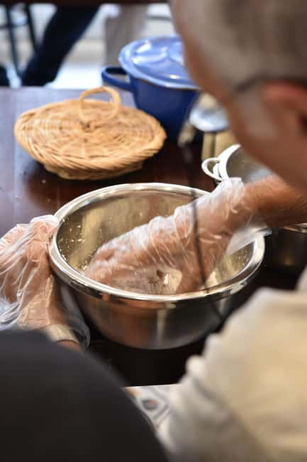 Sathon: Hands-on Thai Cooking Class & Market Tour in Bangkok - What the class feels like in practice