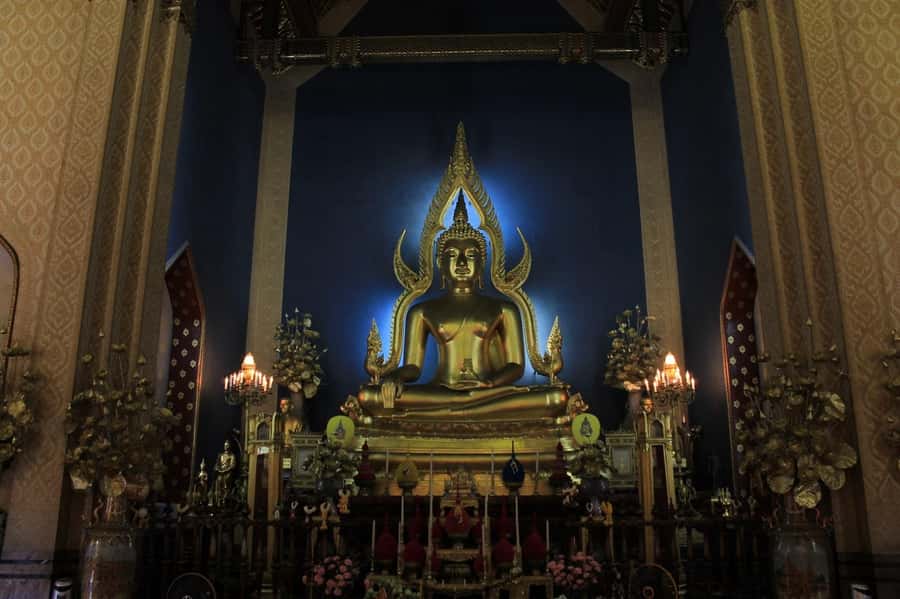 Shared Tour: Wat Pho, Wat Traimit and Wat Benchamabophit - Transport, pickup, and the detail to verify