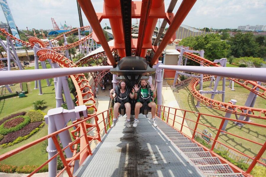 Siam Amazing Park: Water Park Ticket and Buffet Lunch - Tickets, height rules, and practical timing