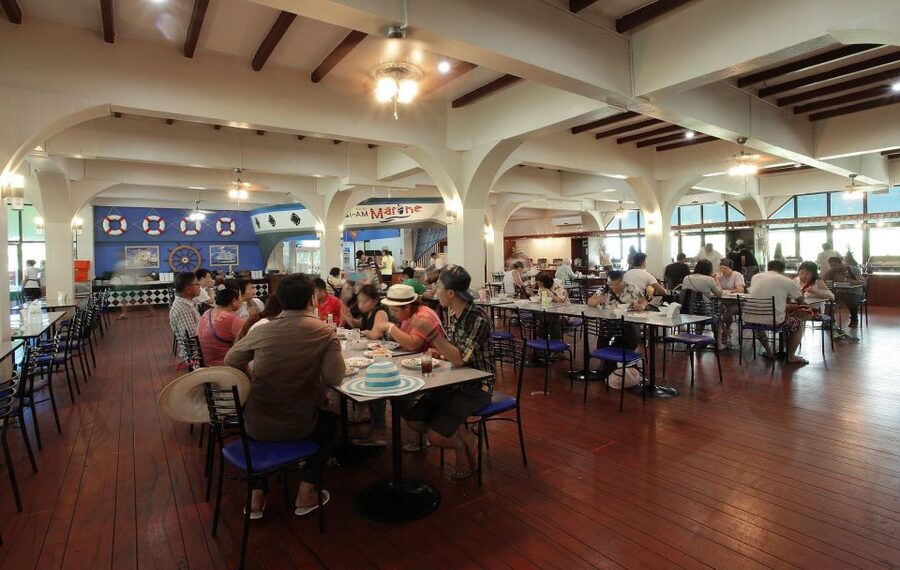Siam Amazing Park: Water Park Ticket and Buffet Lunch - What the park’s age shows