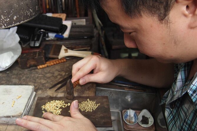 Small-Group: Unseen Bangkok's Chinatown Walking Tour - A former red-light district with a complicated past